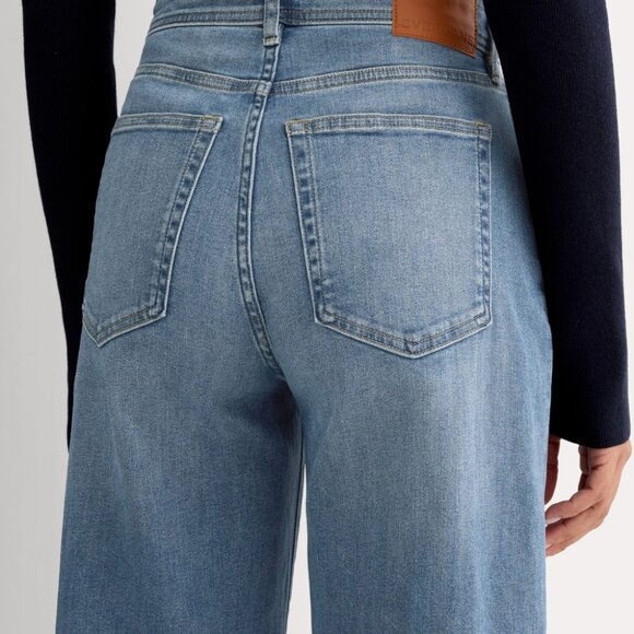 Everlane The High Key Jean (26, Light Indigo Wash) - Picture 4 of 10